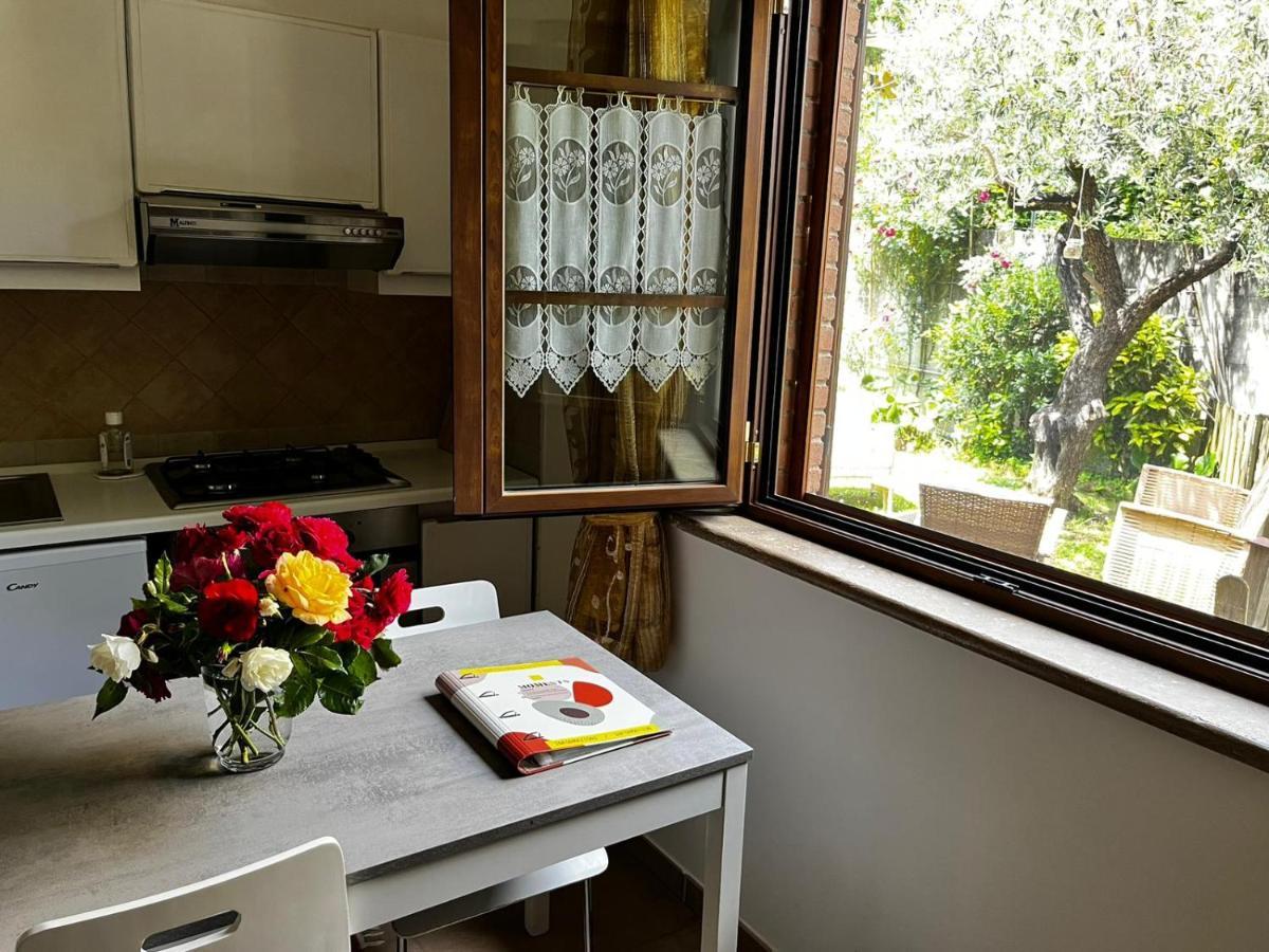 Nonna Lella - Appartamento Con Parcheggio Privato Montepulciano Stazione Exterior foto